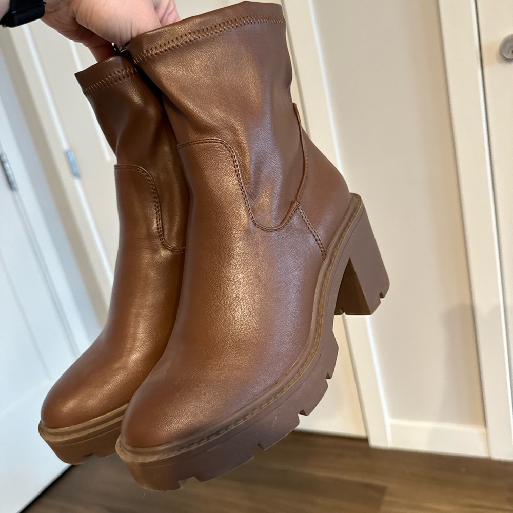 Heeled Booties - Picture 5 of 5